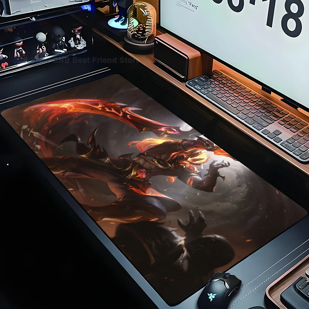 

Tryndamere League of Legends Mousepad Mouse Mat Desk Mat With Pad Gaming Accessories Prime Gaming XXL Keyboard Pad