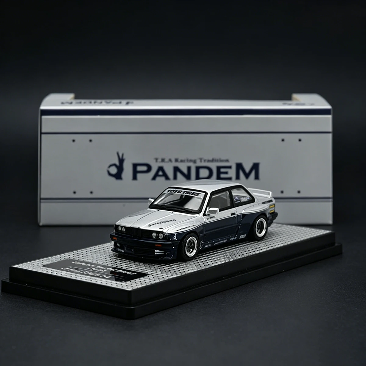 

In Stock INNO64 1:64 BMW 3 Series E30 Pandem V1.5 Widebody Diecast Model Car Ready To Ship