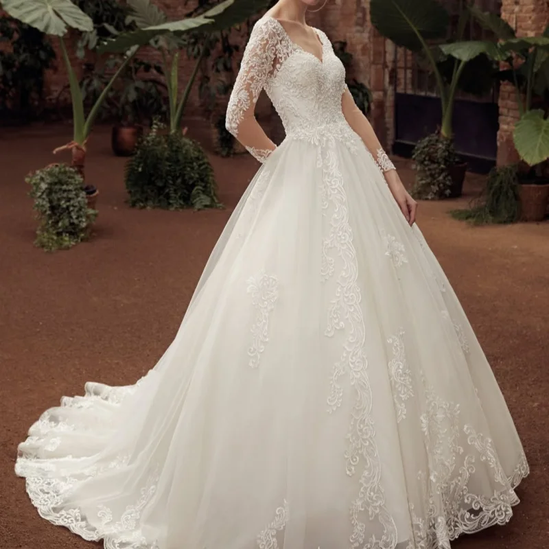 White Wedding Dresses Decal Skirt Long Tail A-Line Skirt Layered Made Long Sleeves Wedding Dress Bridal Gown Customize