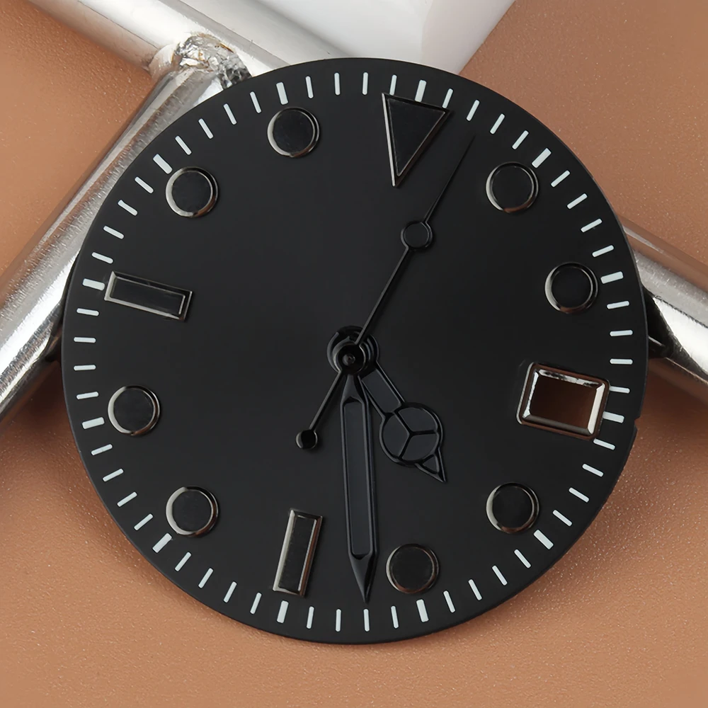 

Black Dial Hands 28.5mm For Yacht-Master Dial Hands Green Luminous Watch Face Fit 40mm Case NH35 NH36 Movement NH35 Watch Parts