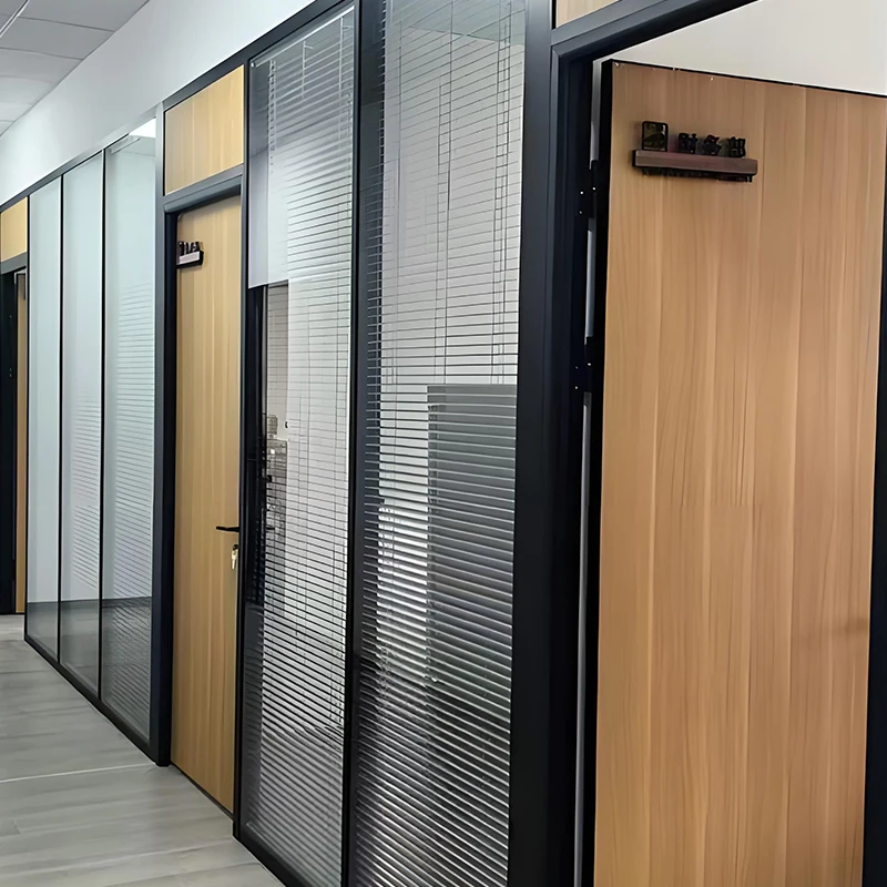 

Office Frameless Glass Partition Wall With Top and Bottom Profile Full Seeing Glass Wall