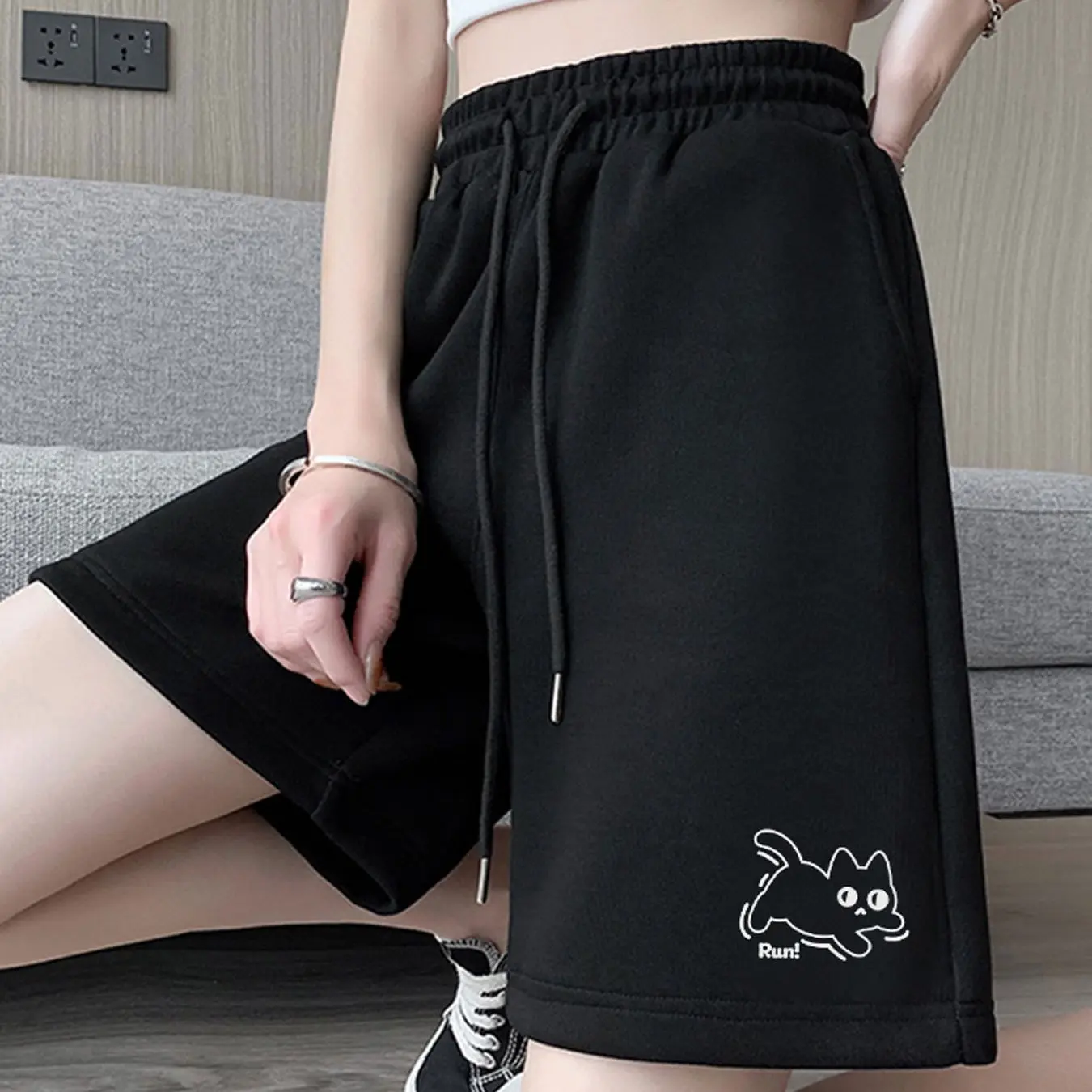 

Women's Summer Cat Printed Black Sports and Leisure Shorts - Loose and Casual Five Part Pants, Middle Pants
