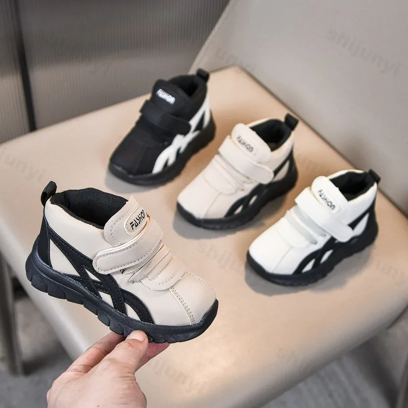 

Children's Fashion Mid Top Thick Sole Casual Sport Shoes 2025 Autumn Boys' Color Blocked Versatile Comfortable Non Slip Sneakers