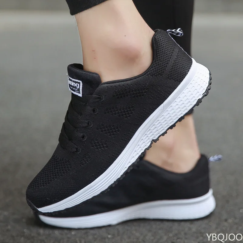 春夏新作 軽量 通気性 スニーカー カジュアル 快適 ランニングシューズ レディース おしゃれ 多用途 スポーツシューズ