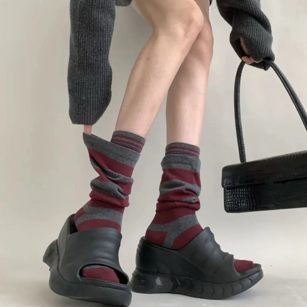 

4Pairs Fashion Fake Two Piece Ruffle Stripe Stocking Loose Warm Women's Leg Warmers Elastic Patchwork Mid-tube Socks Daily Wear