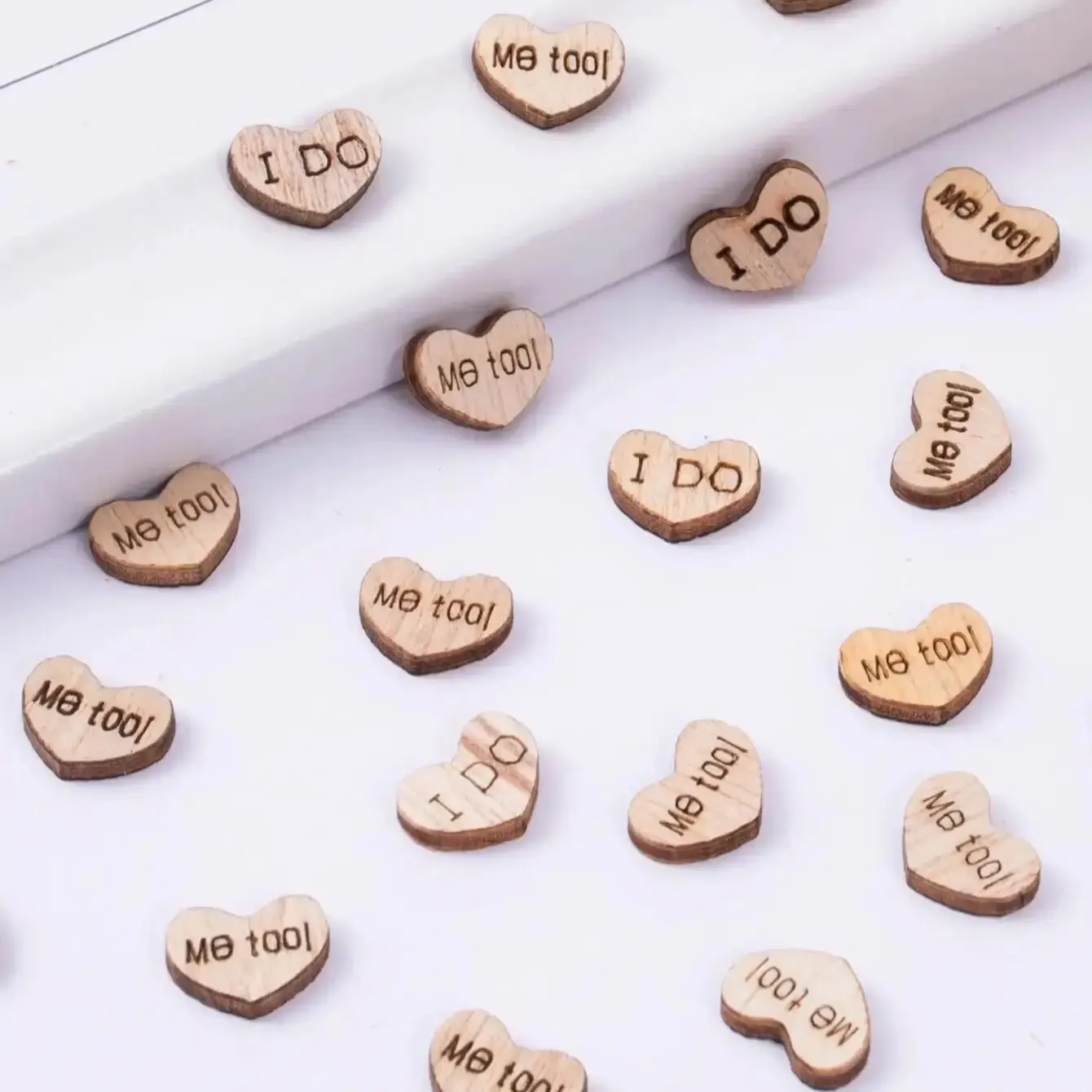 100pcs Shaped Rustic Wooden Love Heart Wooden Heart Confetti Engraved Love Hearts Wedding Table Scatter Decoration Crafts