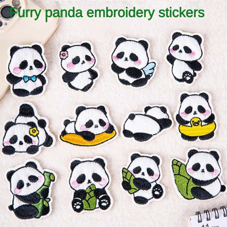 Simpatico peluche Panda animale ricamato Patch Patch sui vestiti ricamo Patch per abbigliamento adesivi Clorhing Applique in ferro fai da te