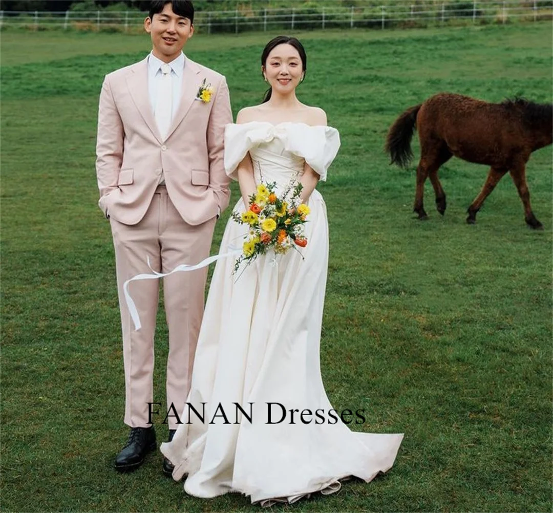 

FANAN Korea Ivory Off the Shoulder Wedding Dresses 웨딩드레스 Puff Sleeves Taffeta Corset Pretty Custom Made Bride Gowns Plus Size