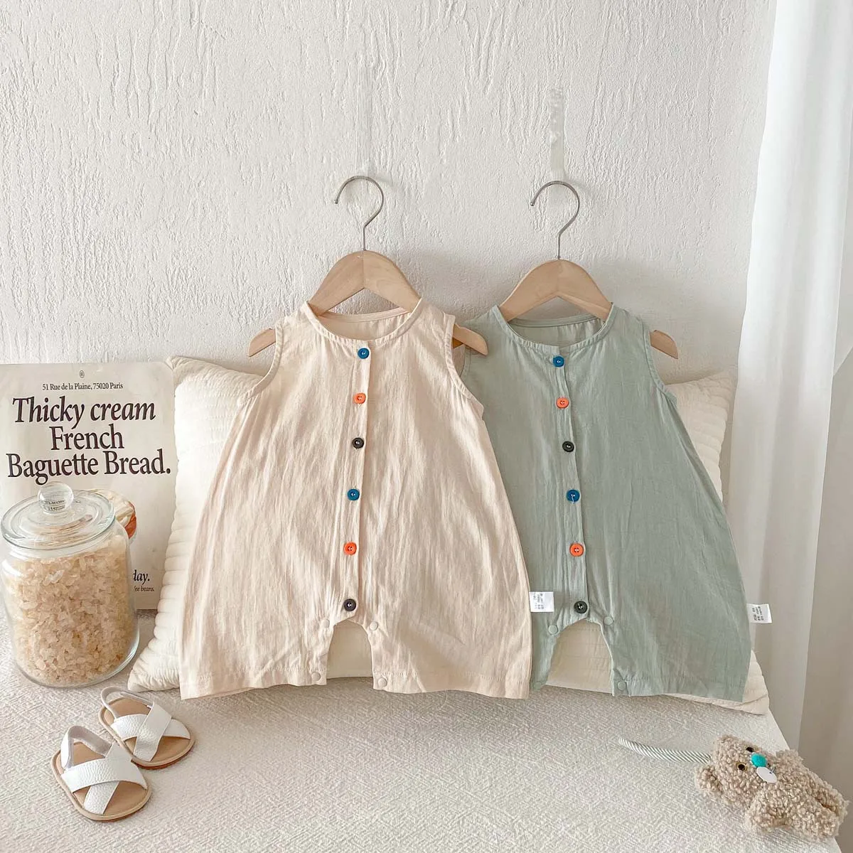 

Baby Jumpsuit Made of Pure Cotton Summer Thin Solid Color Baby Sleeveless Korean Version Jumpsuit Short Rompers