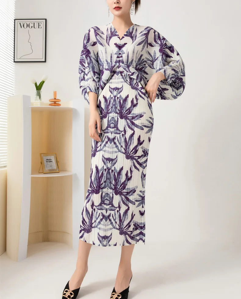 Miyake Pleated Vintage Printed Batwing Sleeve Dress 2024 Spring High Fashion Style Large Size Long Dresses