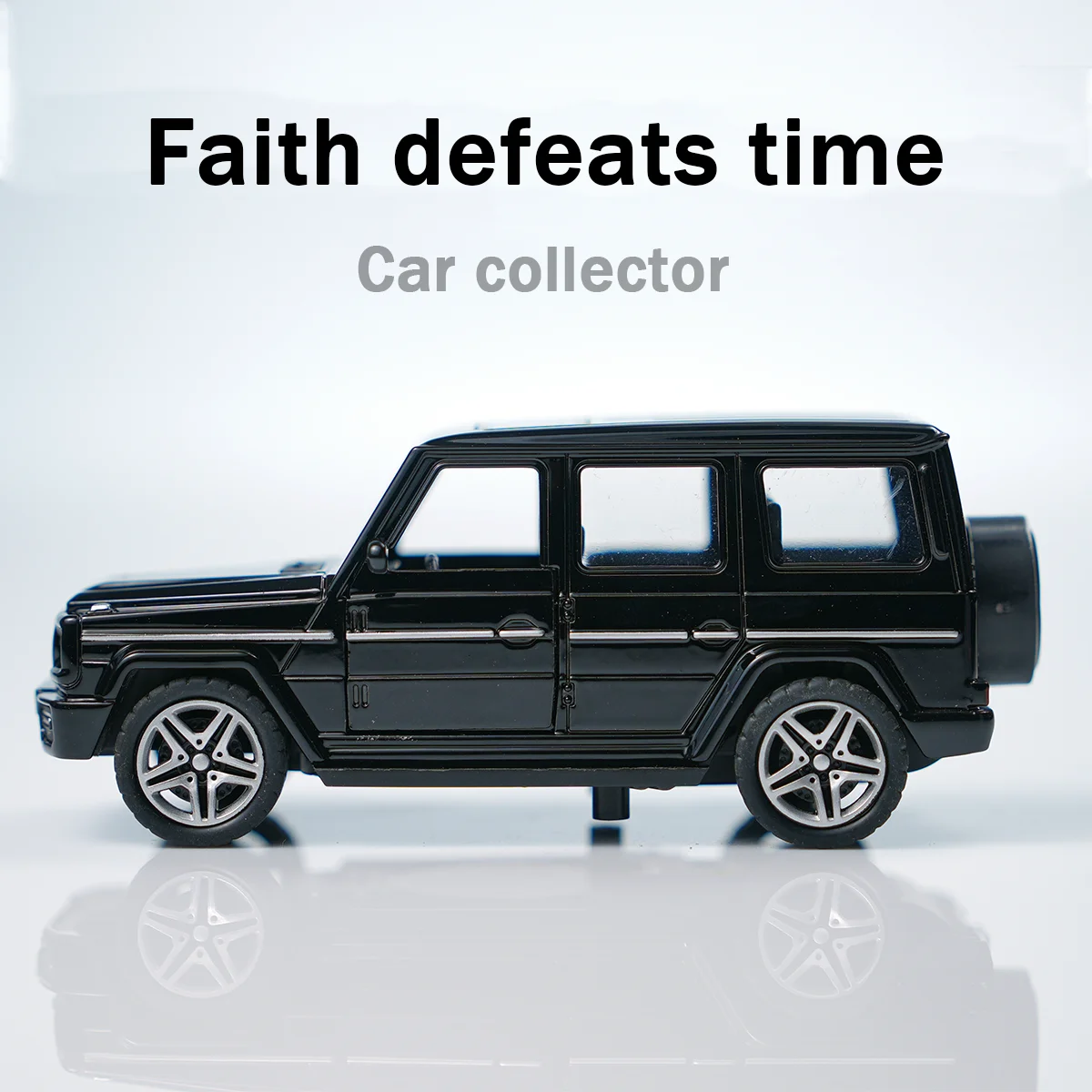 1:43 合金両開きドアバックおもちゃの車 |      ビッグ G レプリカ モデルは押したり引いたりして遊ぶことができます。 ドアは開けられ、詳細に記載されます。 コレクション / 装飾 / ギフトに最適な選択肢。 カーファンの必需品。