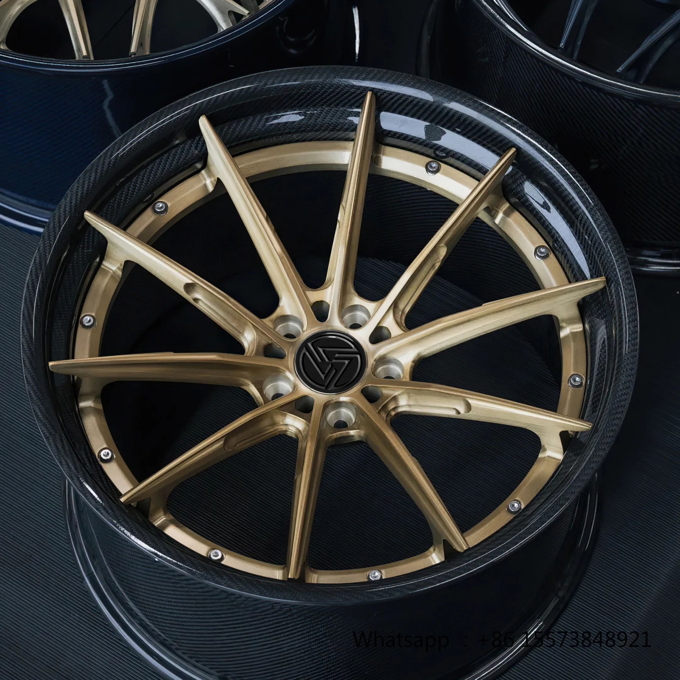 2-Piece Carbon Fiber Wheel 5x120 5x112 5x114.3 Custom Forged Wheels 18 19 20 21 22 23 24 Inch Rim Racing Car Wheel