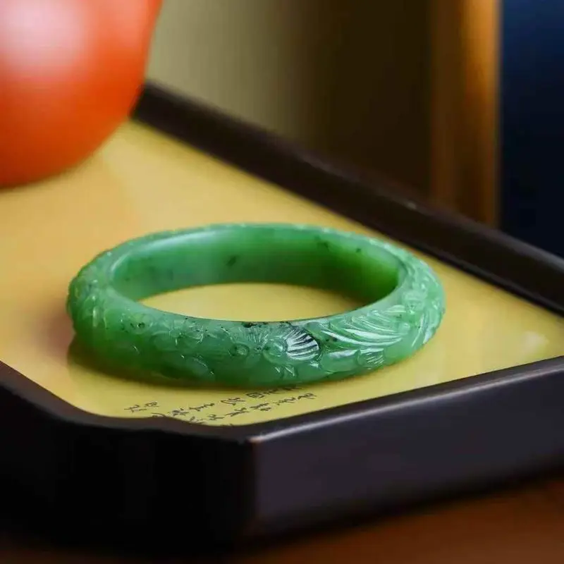 Natural Hotan Craftwork, Russian Jade Old Material , Spinach Green Playing With Peonies Bracelet