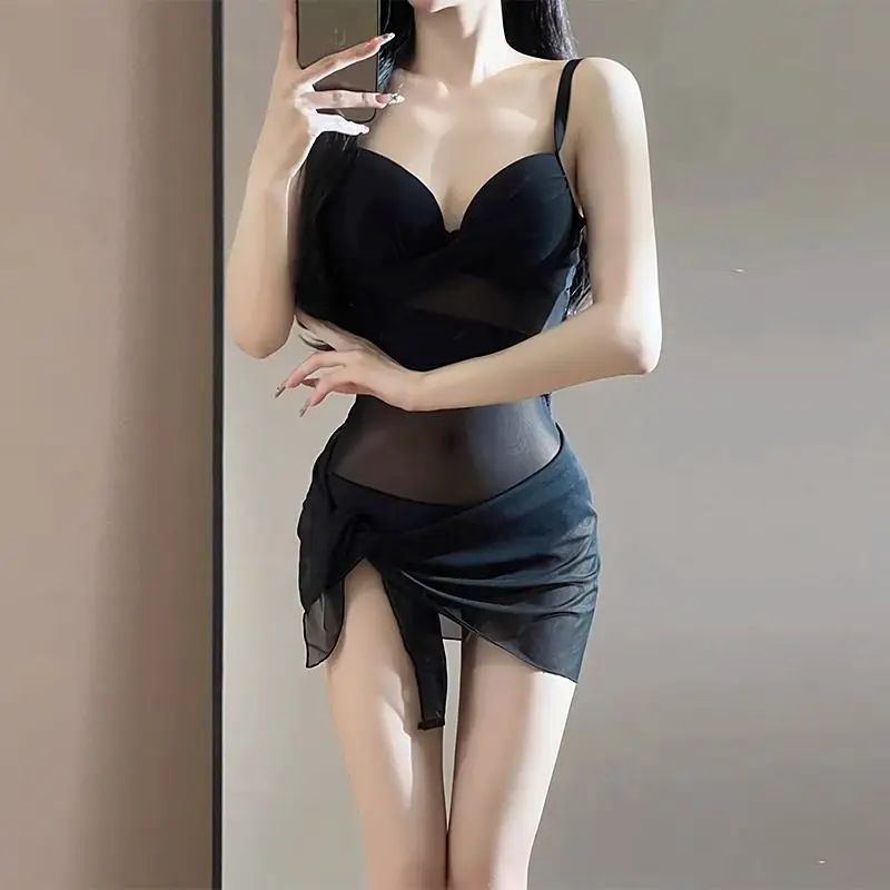 2026 New Elegant Conservative One Piece Swimsuit Women Retro Tummy Control Slimming Monokini Summer Beach Bathing Suit