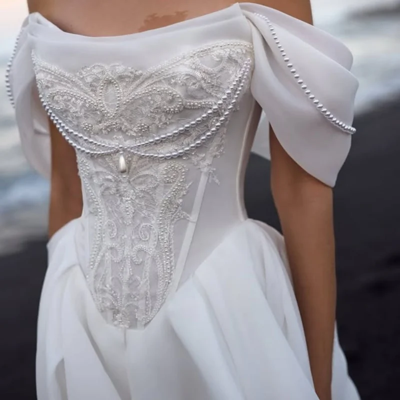 

simple Satin white Wedding Dresses off-shoulder A skirt Pearl jewelry glitter decal Gowns Made wedding dress Customized