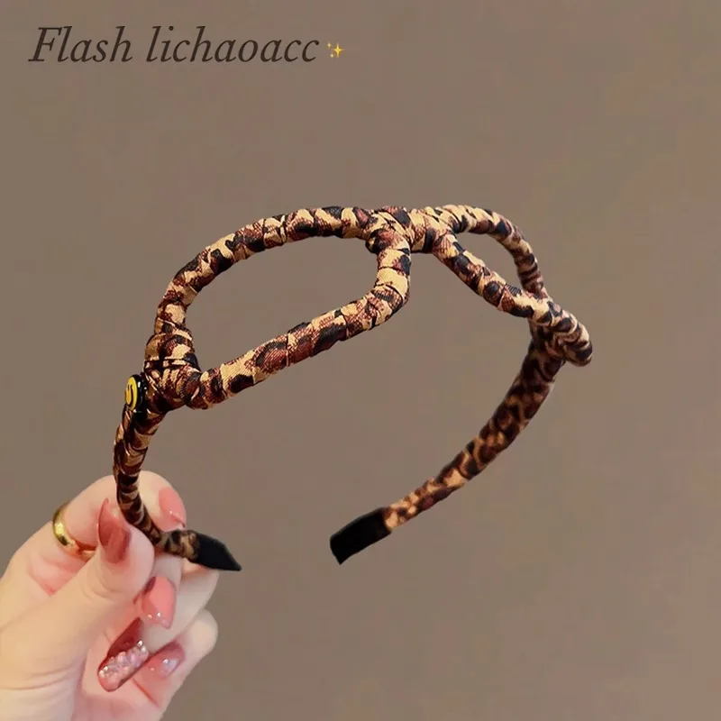 

Повязка на голову для очков с леопардовым принтом для женщин, нескользящий дизайн с широкими полями, винтажные аксессуары для волос, многофункциональный обруч для волос