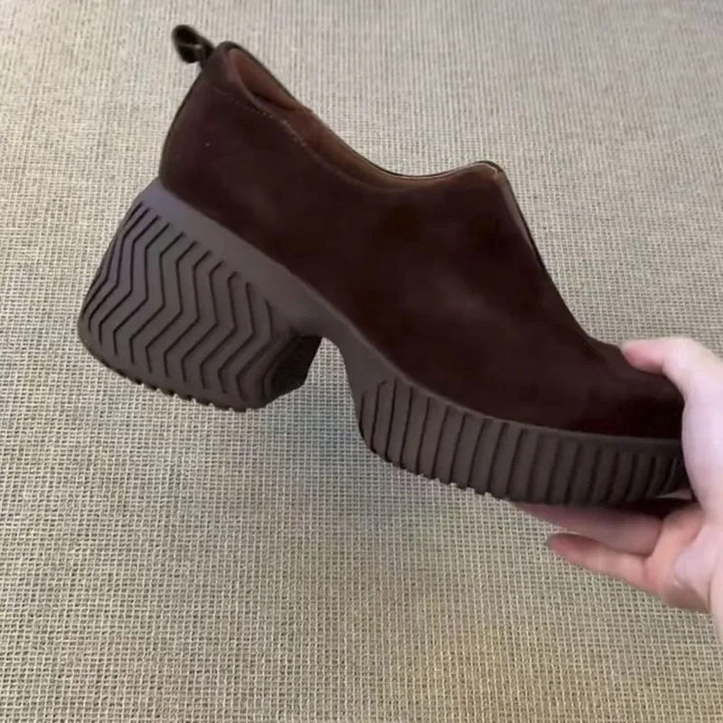 Bull Wildleder Blockabsatz Einzelschuhe Mode Runde Zehen Tiefmund Plattform Weiche Sohle Low Top Schuhe