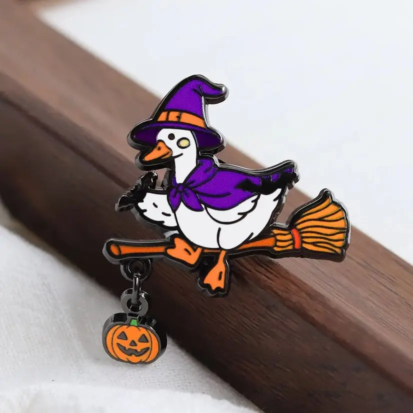 Purple Wizard Hat Cloak Witch Goose Enamel Pin Magical Duck Bat Brooch Pumpkin Pendant Halloween Gift Badge Accessory