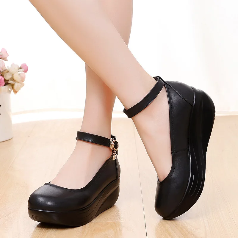 Round head rocking shoes wedge heel waterproof table soft sole women's shoes middle heel thick sole buckle belt single shoes