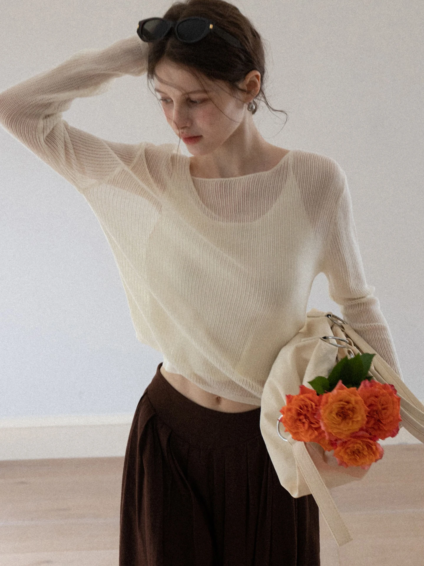 

Защита от солнца, ажурный длинный вязаный жилет и топ-труба, комплект из двух предметов, ранний осенний утягивающий топ, повседневный удобный комплект