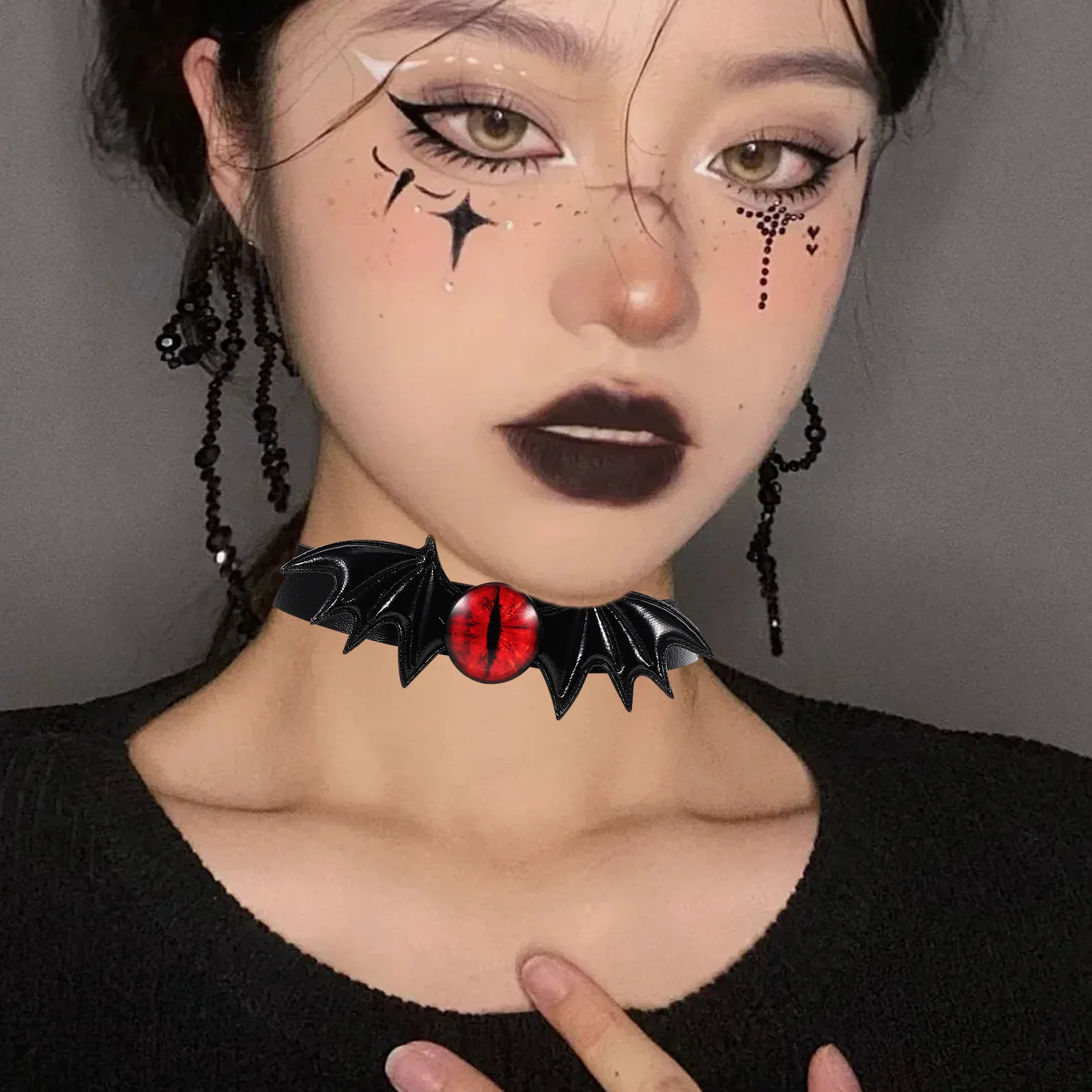 

Halloween PU Bat Choker Necklace Black Punk Style Bat Wing Devil Eyes Collar for Party Masquerade Cosplay Punk Choker