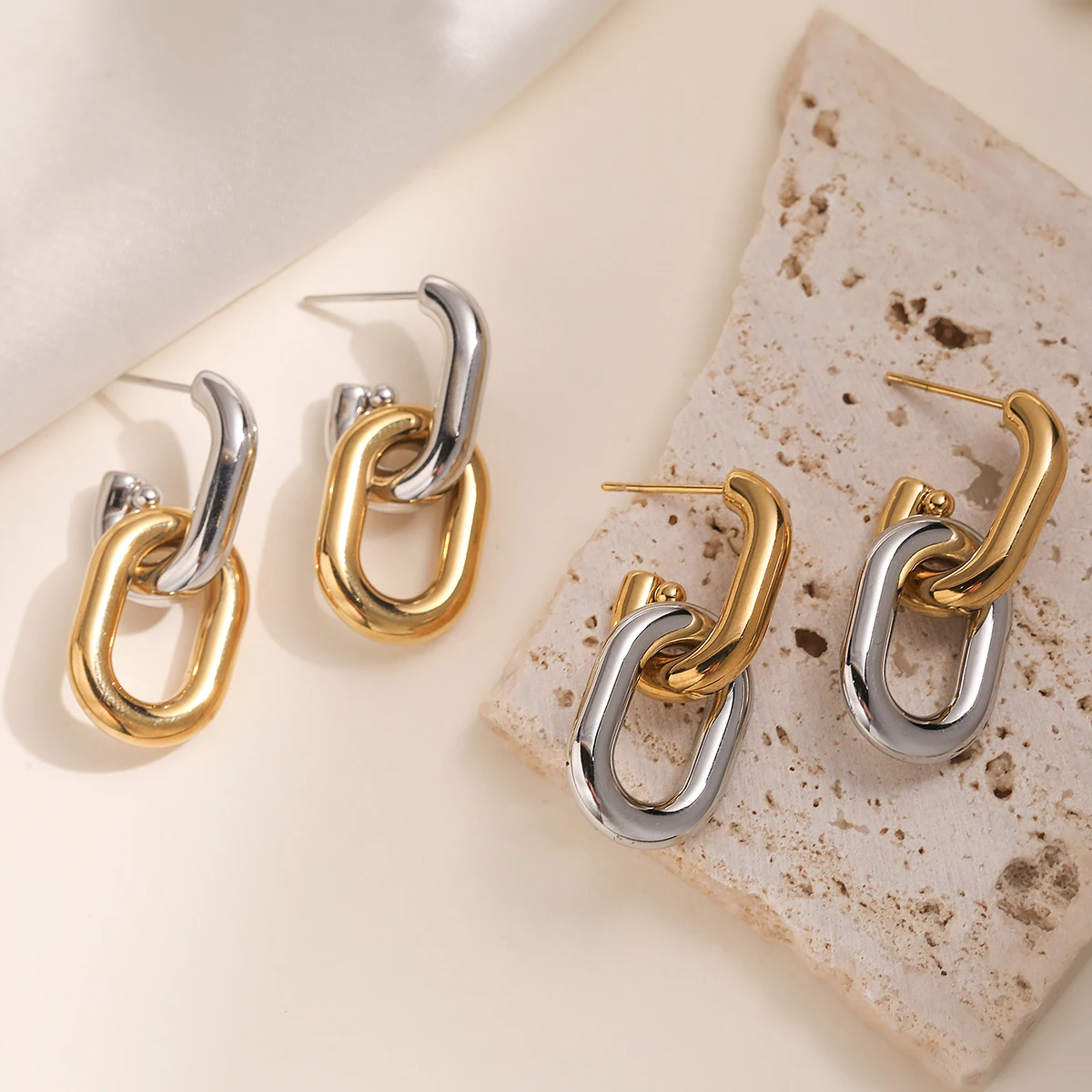 Stylish Two Tone Stainless Steel Interlocking U Chain Link Drop Earrings Waterproof Dangle Stackable Women Fashion Jewelry