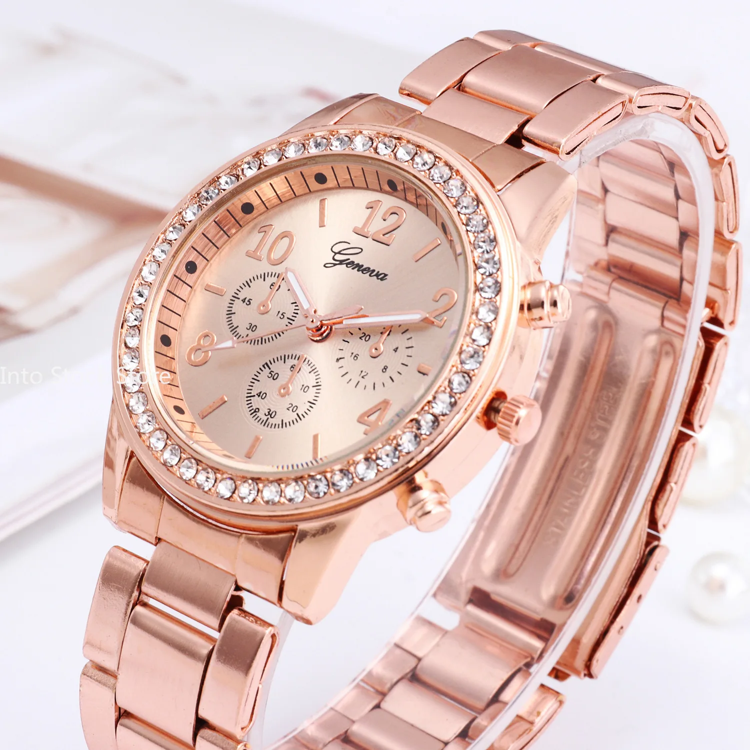 Luxury Round Rhinestone Quartz Watch Women Business Fashion Casual Silver Stainless Steel Strap Wristwatch Relogio Feminino