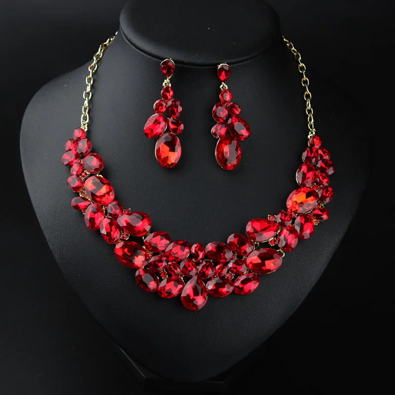 

DIY accessories European and American light luxury 5-color super flash versatile crystal gem necklace earrings set dress banquet