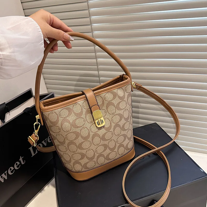 

​​2025 Trendy Bucket Bag Retro Chic Shoulder Crossbody Purse for Women Spring Fashion Statement Stylish Streetwear Accessory​​