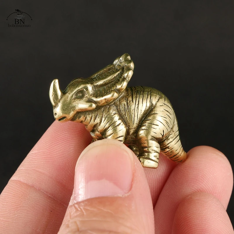 Solid Brass horned dinosaur Jurassic Dinosaur family Small Statue Office Desktop Ornaments Tea Pet Crafts Animal Figurines