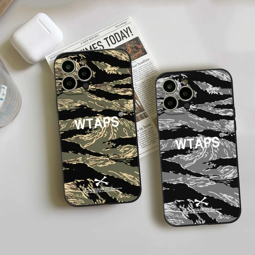 Luxury Japan Brand Street WTAPS Phone Case FOR IPhone 15 14 11 12 Pro 8 7 15 Plus 13 Pro MAX XR XS MINI Black Soft Covers