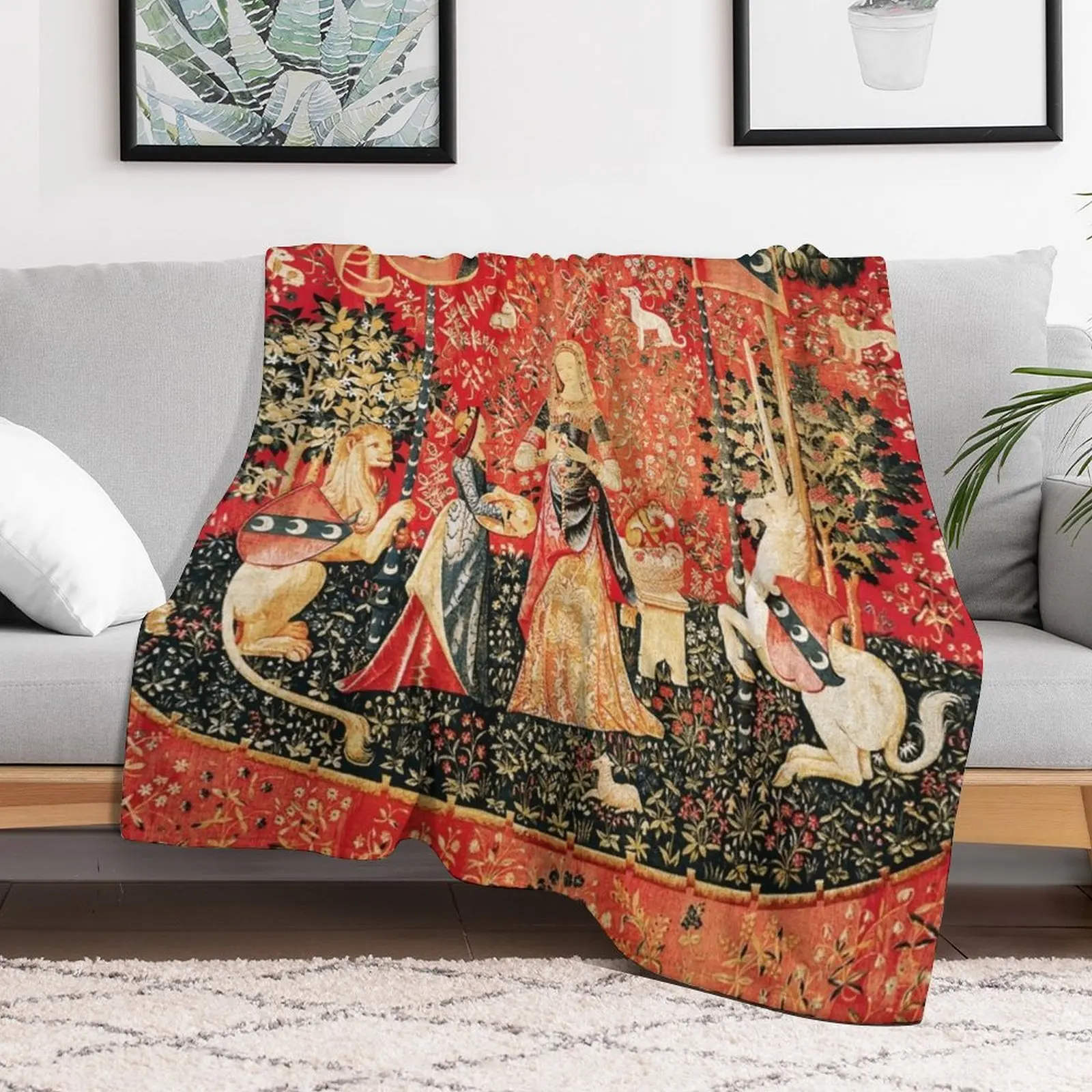 LADY AND UNICORN ,SMELL ,Lion,Fantasy Flowers,Animals Red Green Floral Throw Blanket Single christmas gifts Bed covers Blankets