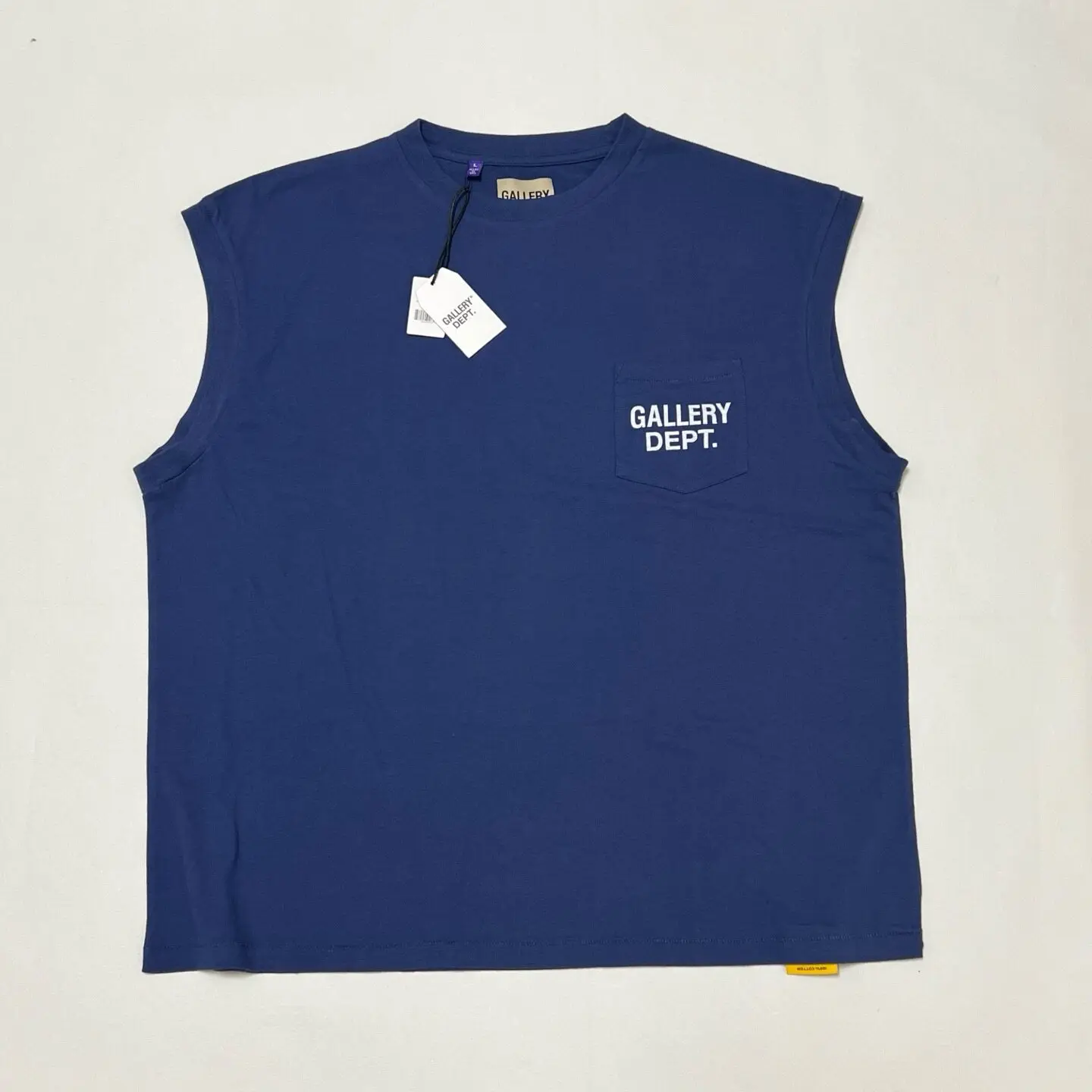 Gallery DEPT English Pocket Print Washing Water Old Sports Leisure Crew Neck Vest