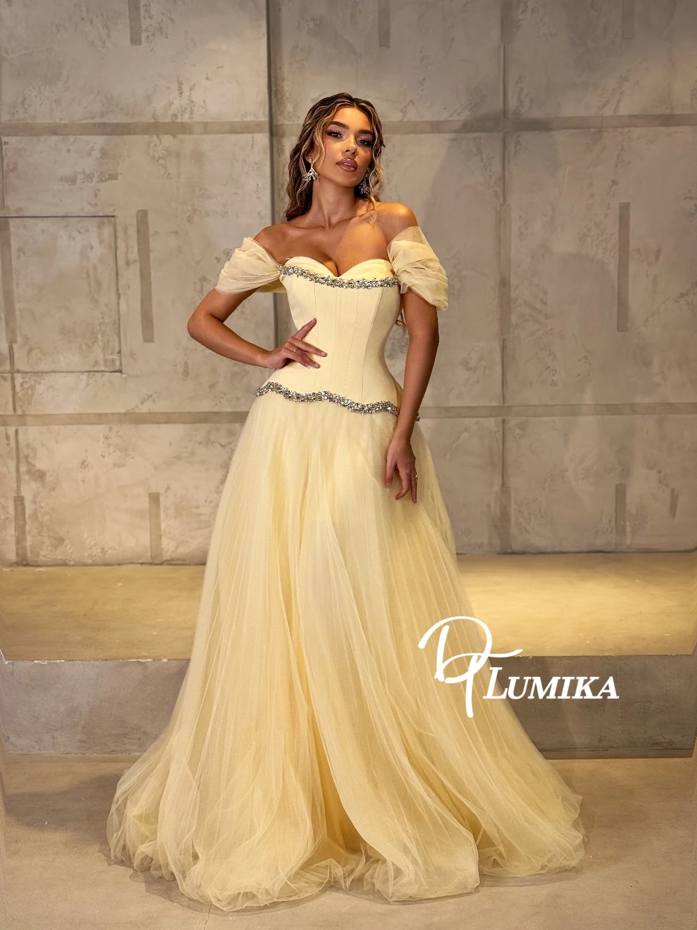 Elegante Vestido de Noche con Escote Corazón y Hombros Descubiertos, Corsé con Cuentas, Corte A, Estilo Princesa, para Fiesta de Graduación, Invitada de Boda, Gala Formal, Prenda Personalizada