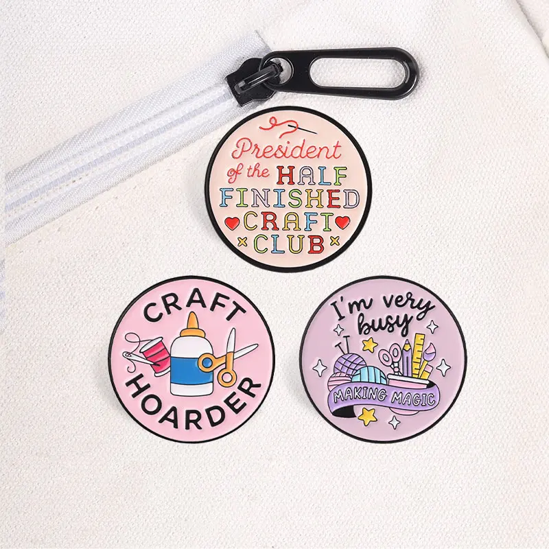 Bastelhobby-Slogan-Emaille-Abzeichen, Nähscheren- und Faden-Broschen, Lustige Zitat-Anstecknadeln, Reversnadel-Set, Schmuckgeschenke – Detail 4