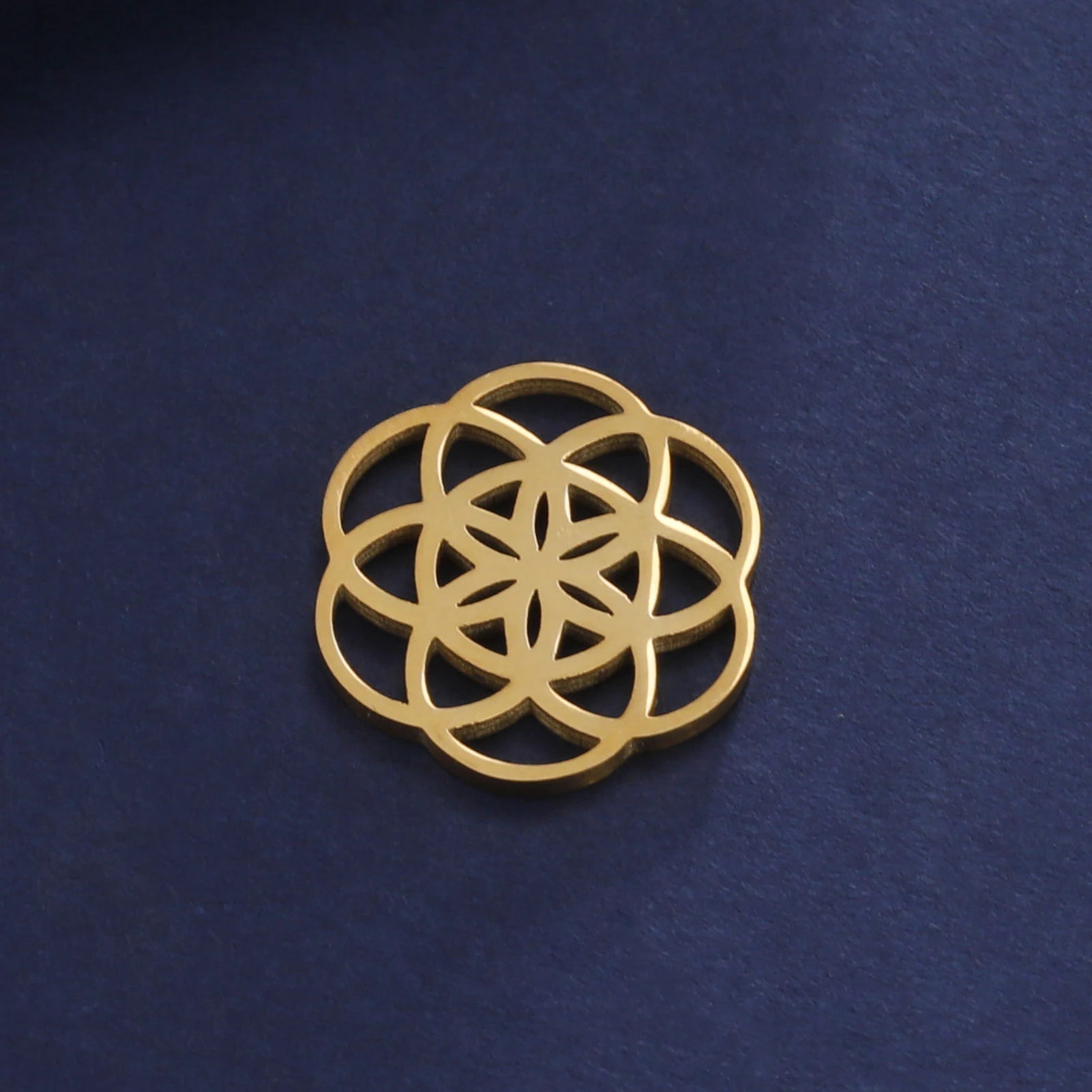 Teamer 5pcs Stainless Steel Charms For Jewelry Making Seed of Life Pendant Flower of Life Sacred Lotus Jewelry Making Supplies