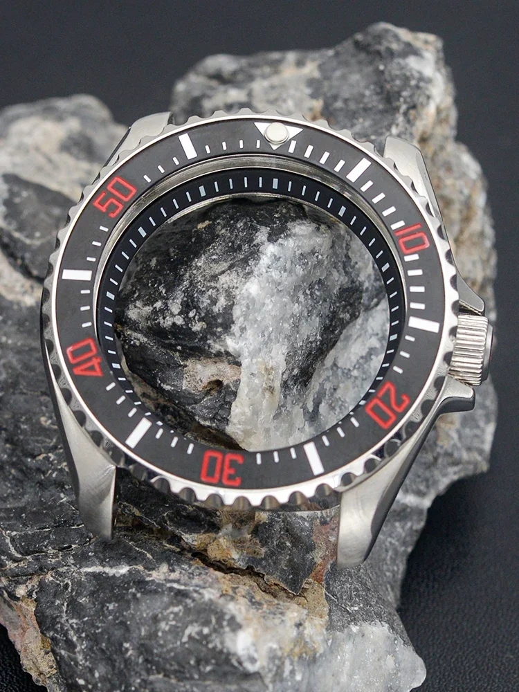 SKX007 Корпус мужских часов подходит для NH36 NH35 NH34 Автоматический механизм Нержавеющая сталь 316L Сапфировое стекло 200 м Водонепроницаемый корпус