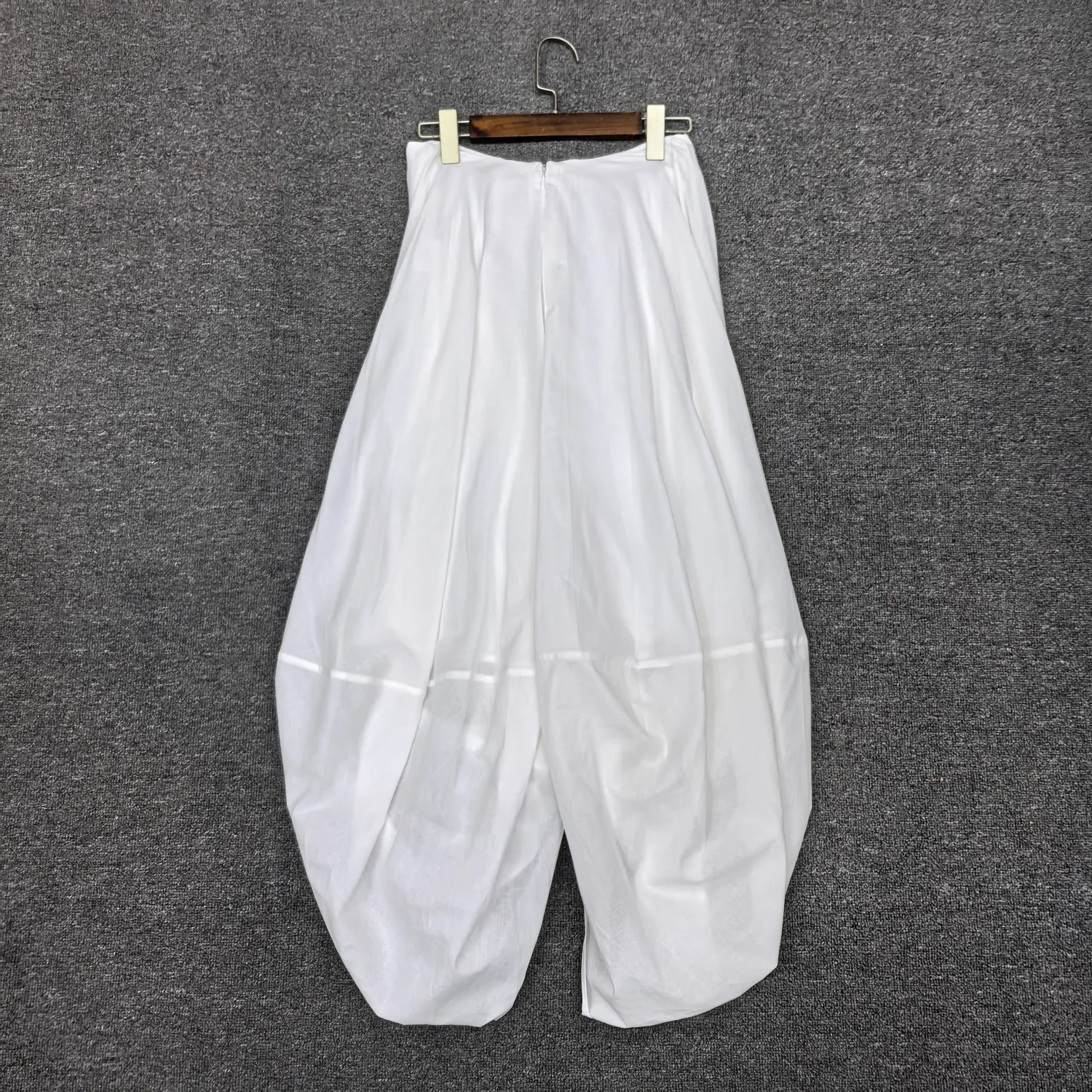 Maxdutti Minimalist Pleated Skirt Women Fashion Lyocell Elegant Irregular Midi Skirt Twisted Layered Women's Skirt Woman Clothes