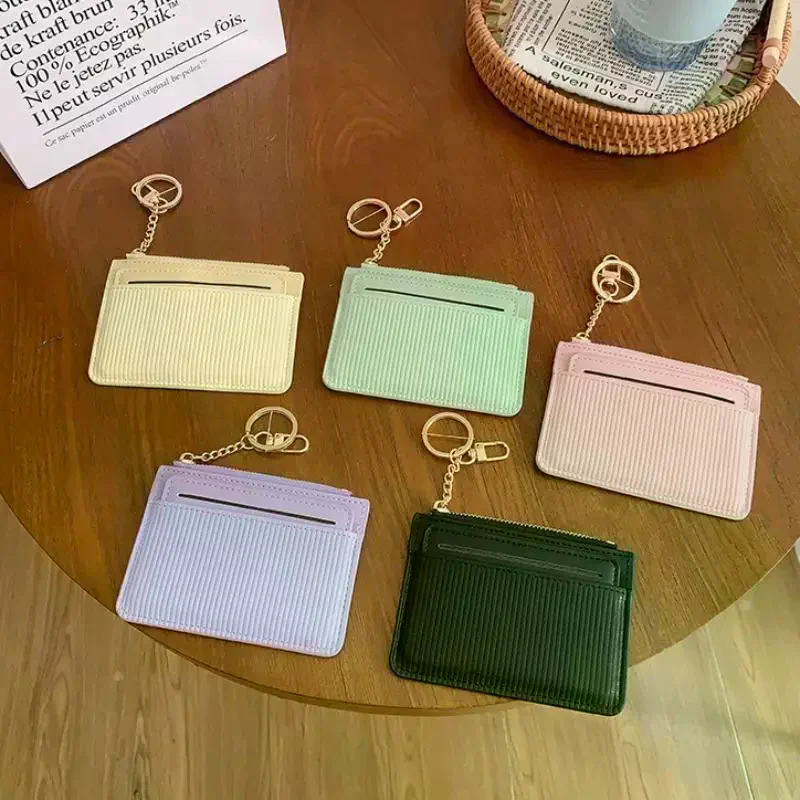 Striped PU Leather Card Holder With Multiple Card Slots Zipper Pocket And Keychain Perfect For Daily Commute Shopping Travel