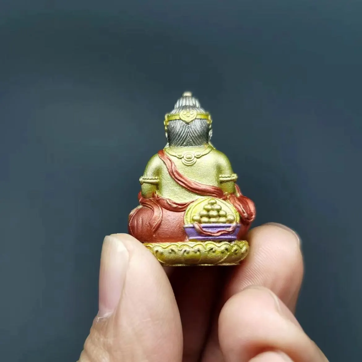 Yellow God of Wealth Pure Painted Rockery Accessories Small Ornaments Mini Buddha Statue Road Push Line Soap Agent Zhi