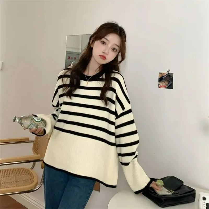 

Korean Striped Knitted Sweater Women's Autumn New Style Loose Lazy Style Side Slit Sweater Jacket for Women Pullover