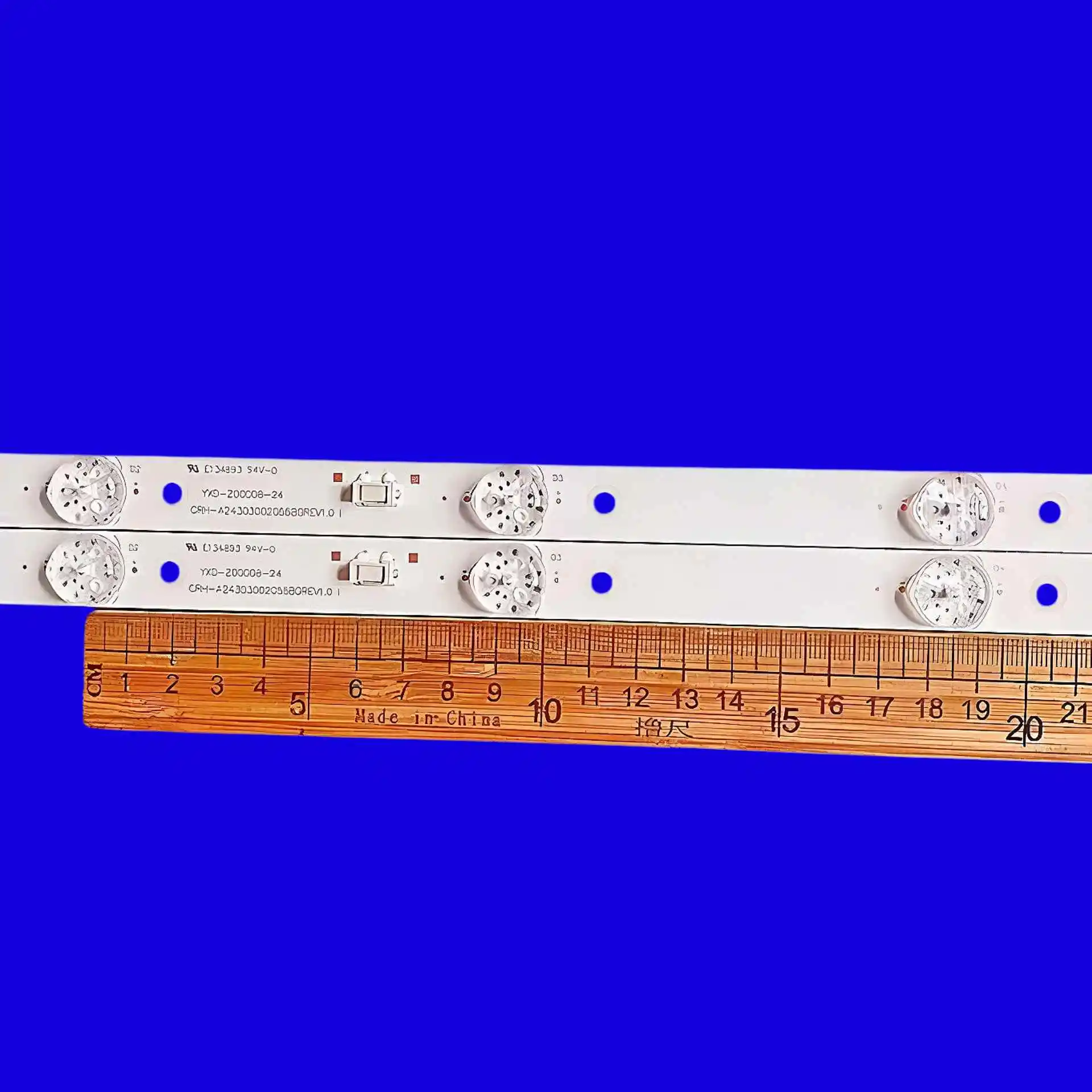 LED For CRH-A24303002055BGREV1.0 MR CRH-A2430300205713Rev1.0 LMDS236D16D TESLA 24s306bh h aier 24E2000 Ph24e30d