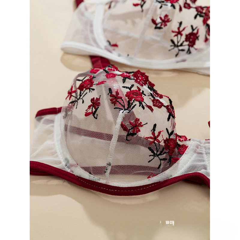 Sexy Women\'s Lace Embroidered Printed Underwear Bra Set Lingеrie Tоy Body for You Two Sets Sale Female Intimate Clothing Top 18