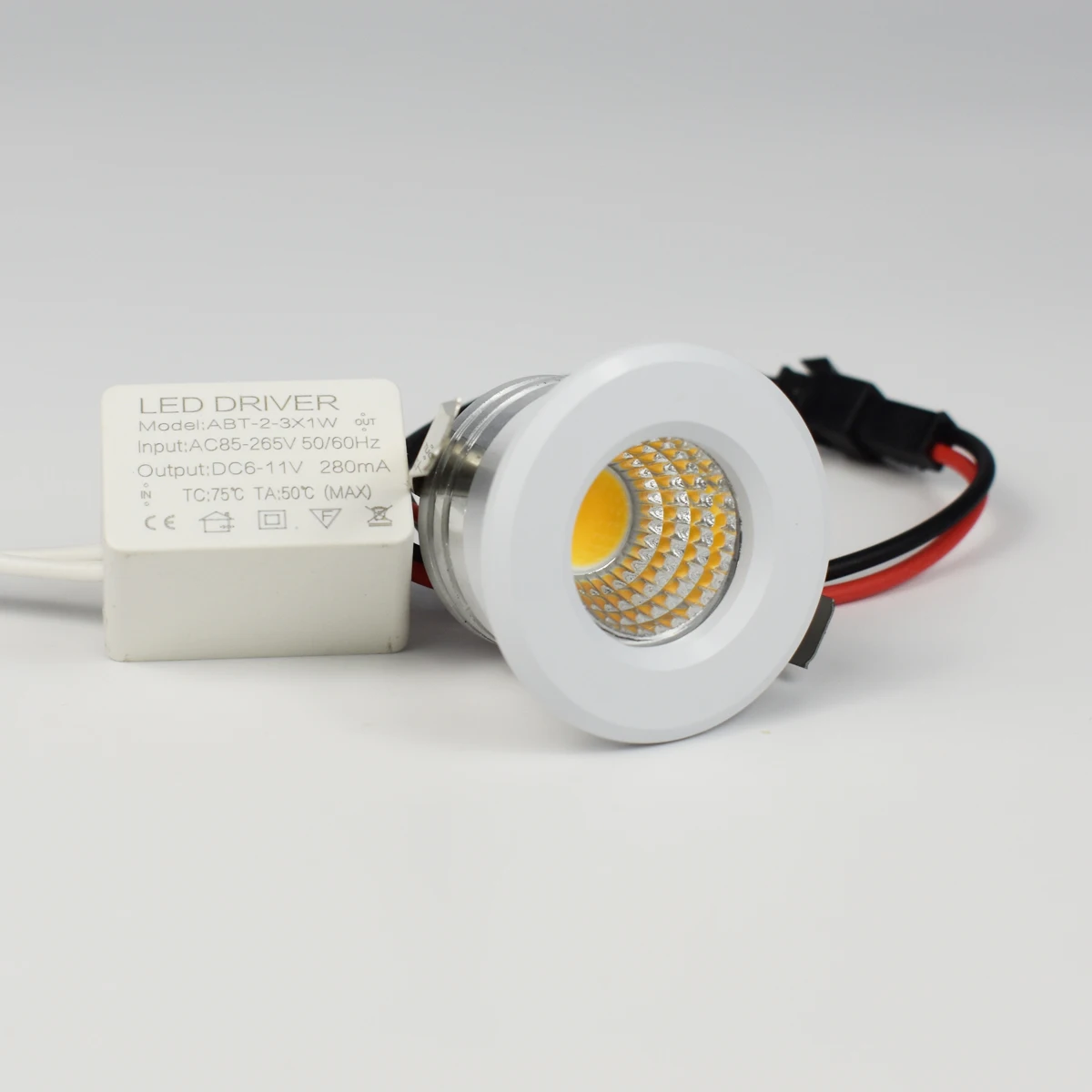 2szt Mini LED Spot Downlights COB 3W 270lm 110V 220V Ściemnialne oświetlenie szafki Czarny Biały Srebrny Wykończenie Aluminium Cut Hole 30mm