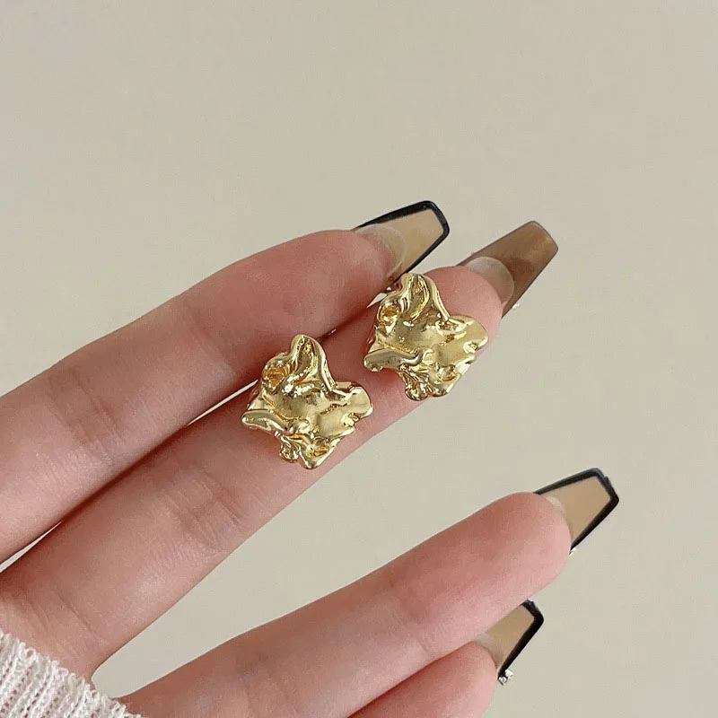 Korean Irregularity Fold Wrinkle Metal Block Stud Earrings for Women Personality Fashion Earring Jewelry Accessories