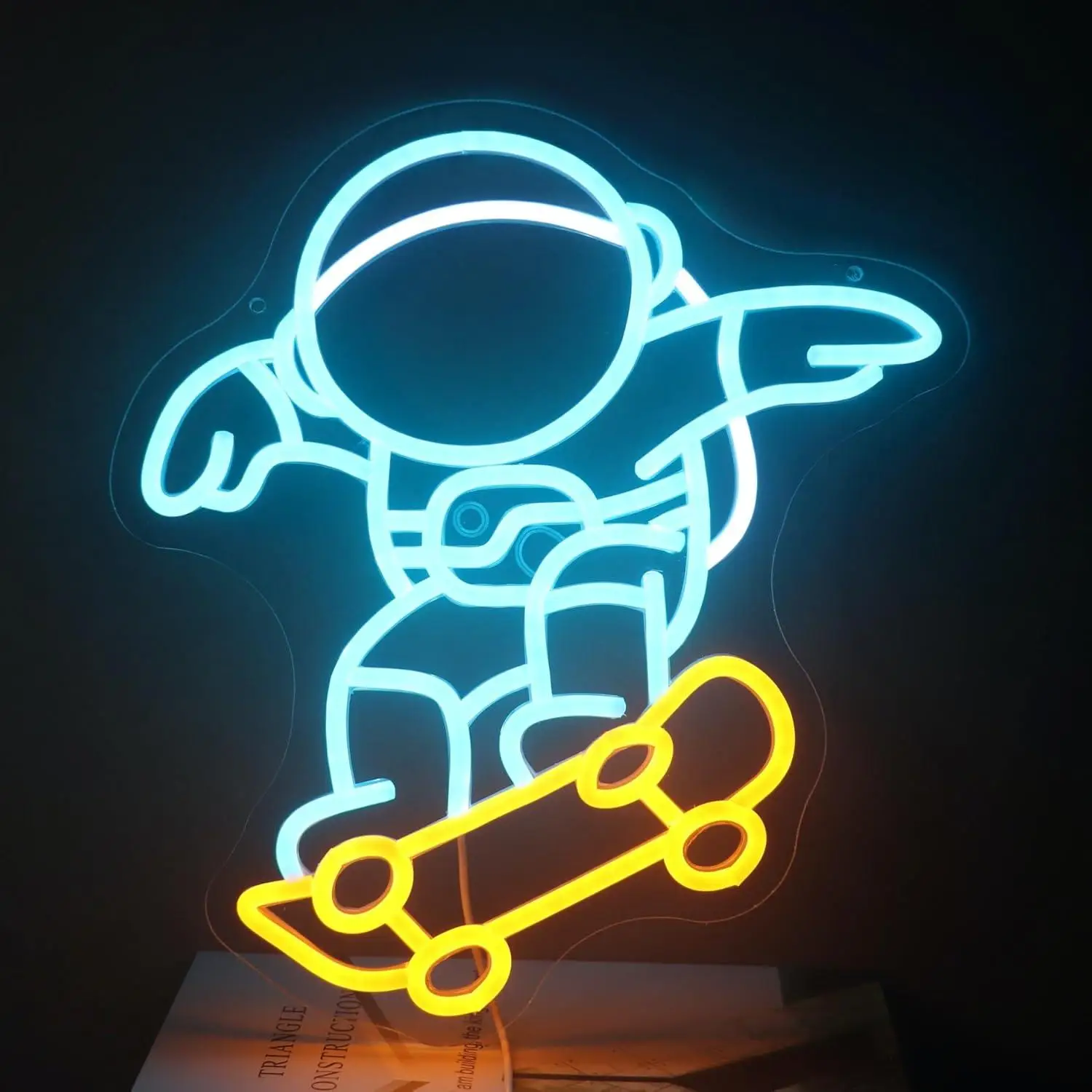 

Astronaut Skateboarding Neon Sign Space Adventure USB Neon Lights for Game Room Dorm Bedroom Decor Gift for Kids Wall Light