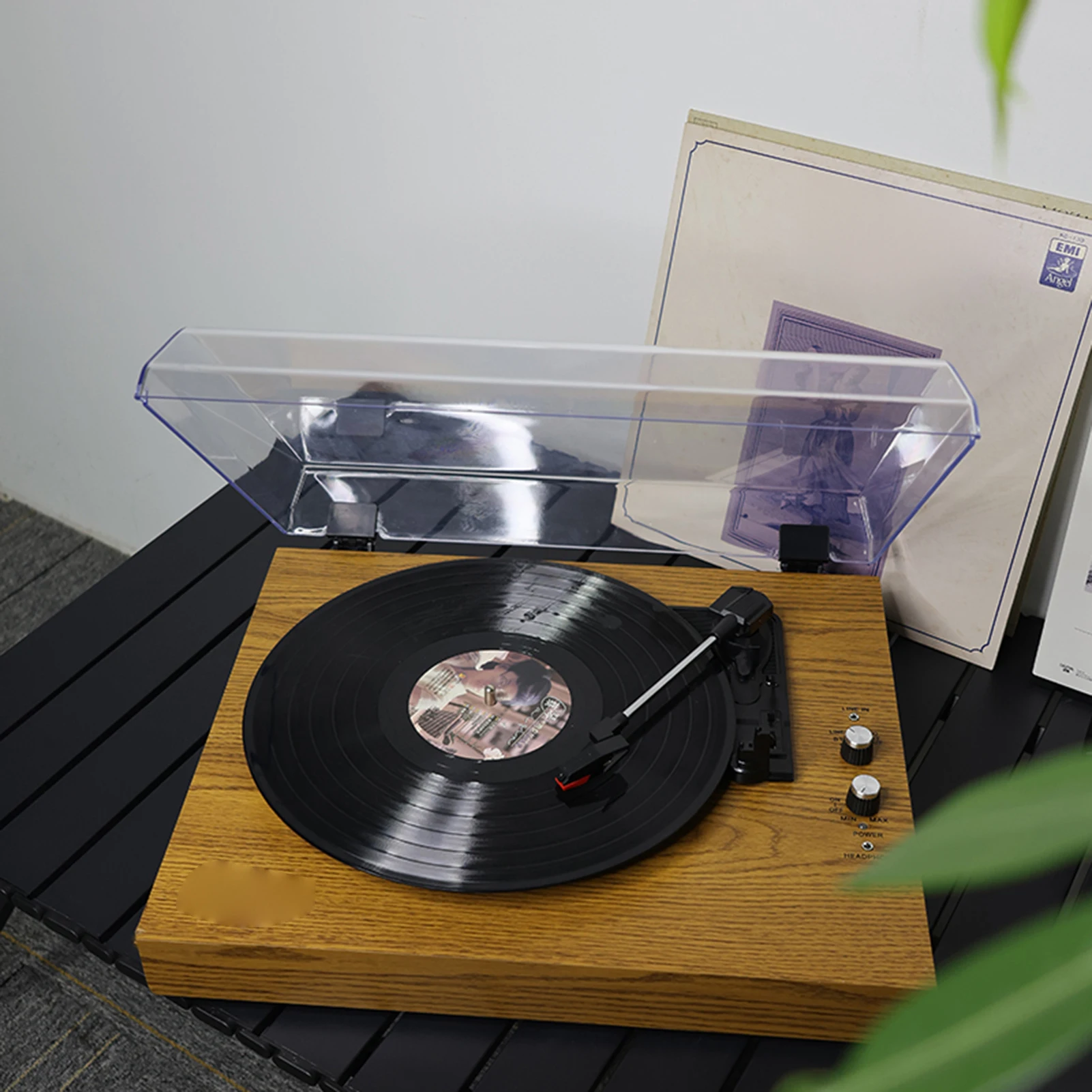 Retro Vinyl Record Player LP Turntable Portable Record Player Vintage Gramophone 3-Speed BT5.0 Wireless Speakers Line In Line