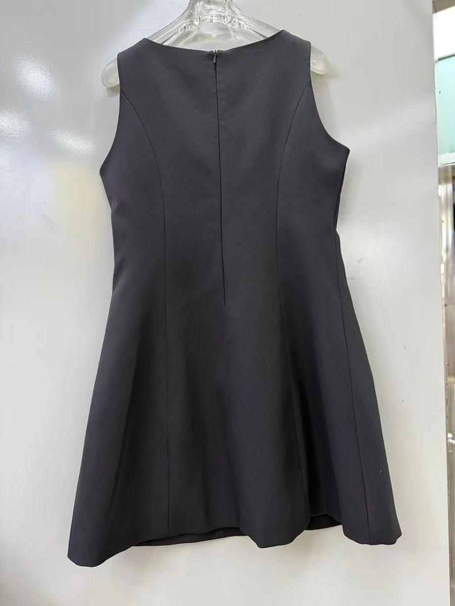 TWOTWINSTYLE Eleganckie sukienki damskie z jednolitym wzorem, zdobione diamentami, dekolt w serek, bez rękawów, patchworkowe, z kokardą, elegancka odzież damska