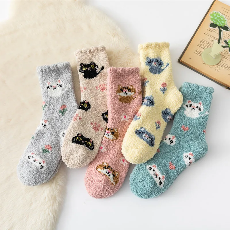 Women Winte Sleeping Socks Cute Cartoon Cat Coral Velvet Thickened Warm Colorful Fashion Jacquard Weave Ladies Floor Socks SK41