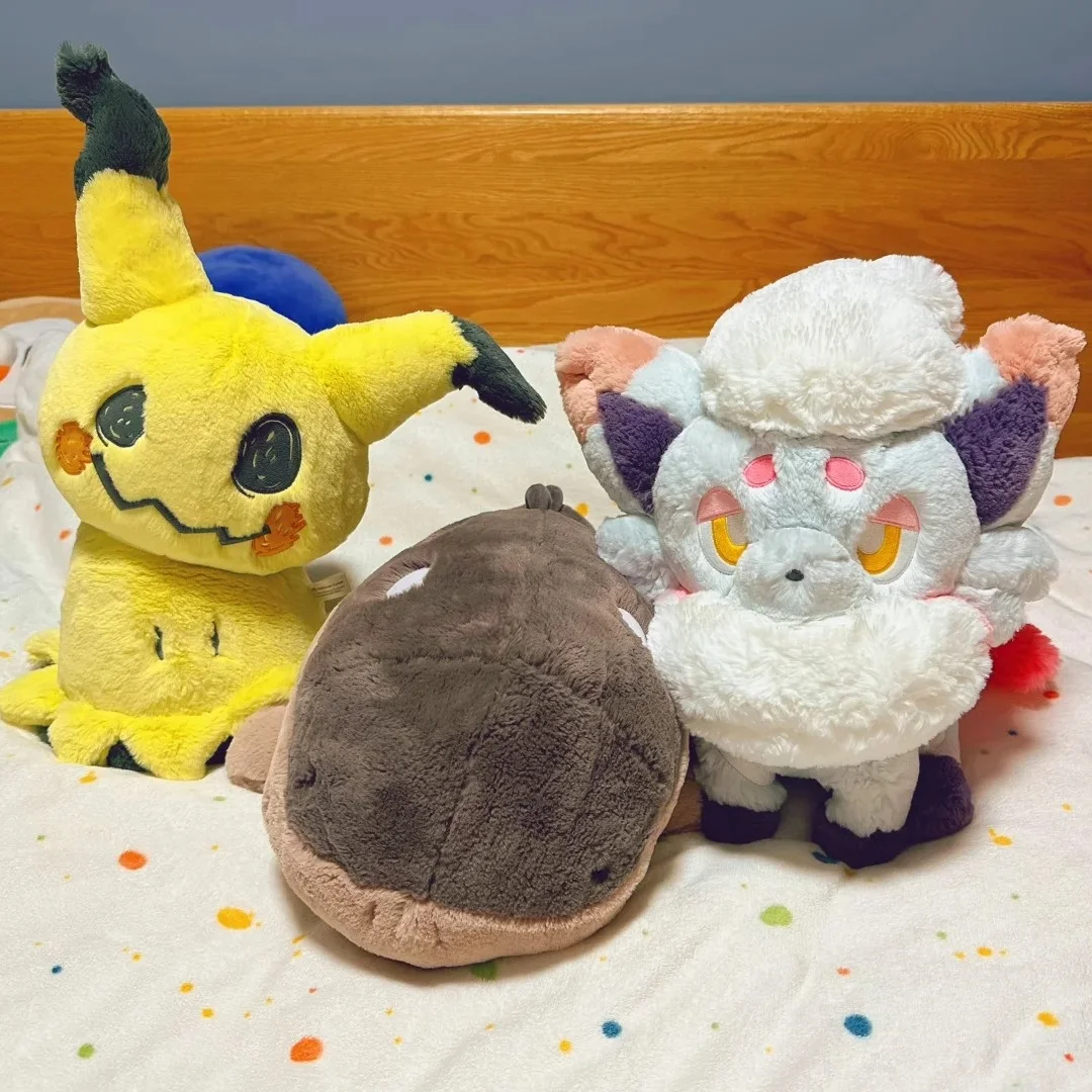 Juguetes de peluche genuinos de PokéMon, serie de abrazo esponjoso, juguete de peluche, Bola de pelo de oruga, muñeco de compañero calmante, regalo de cumpleaños para niños